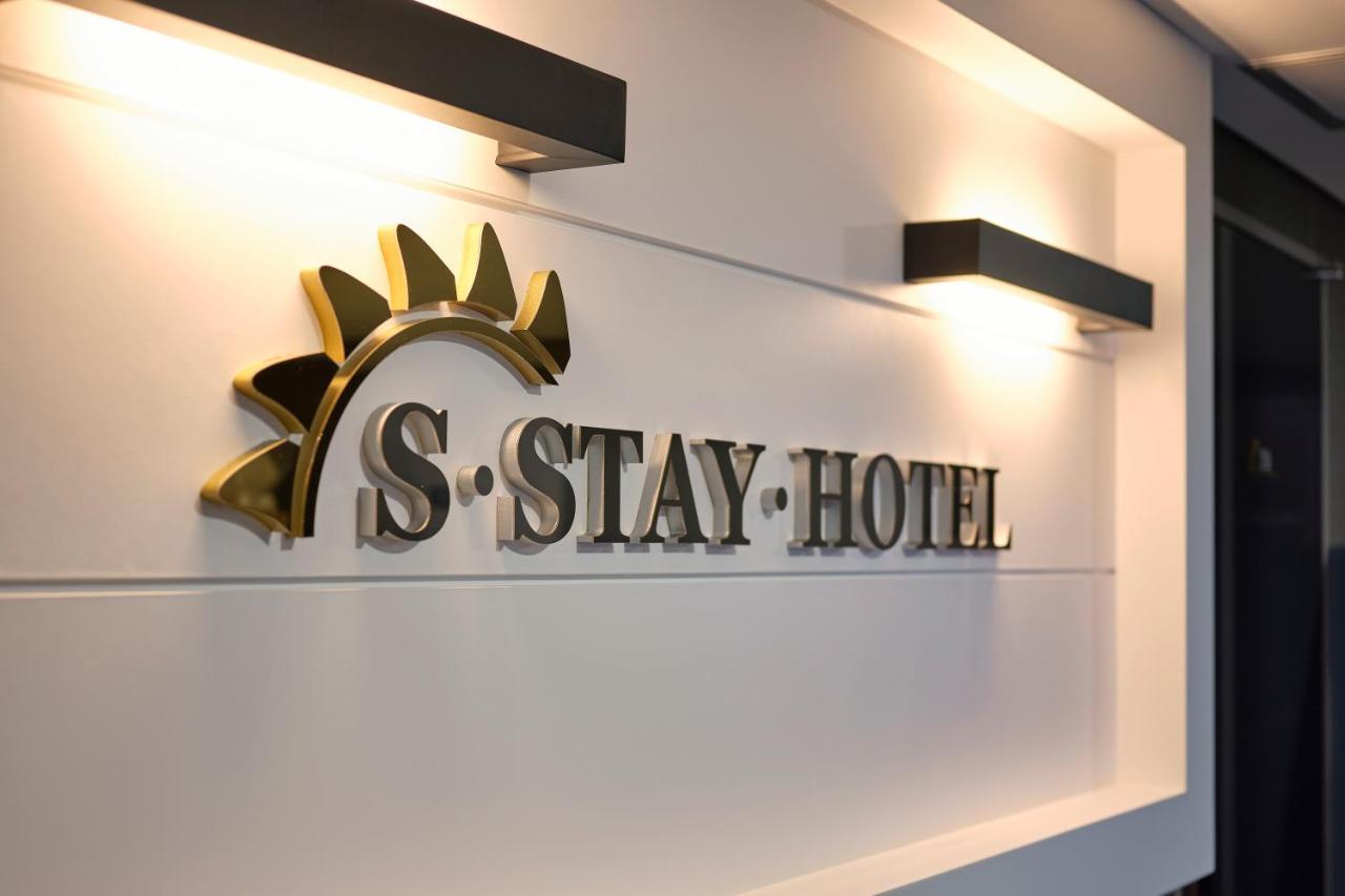S Stay Hotel Suwon Exterior foto